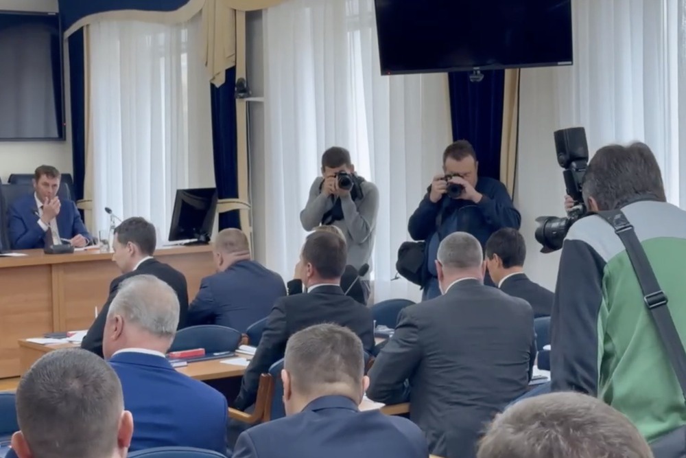 В гордуме объяснили изменения в работе СМИ "необходимостью обеспечить порядок в зале во время проведения заседаний"