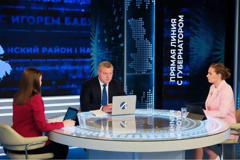 На прямую линию с губернатором Астраханской области Игорем Бабушкиным поступило более тысячи обращений от жителей региона