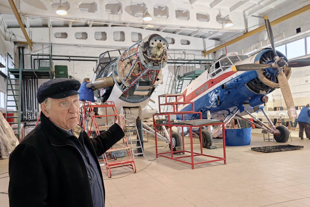 Юрий Петров считает, что на Крайнем Севере "Аннушке" пока нет альтернативы.