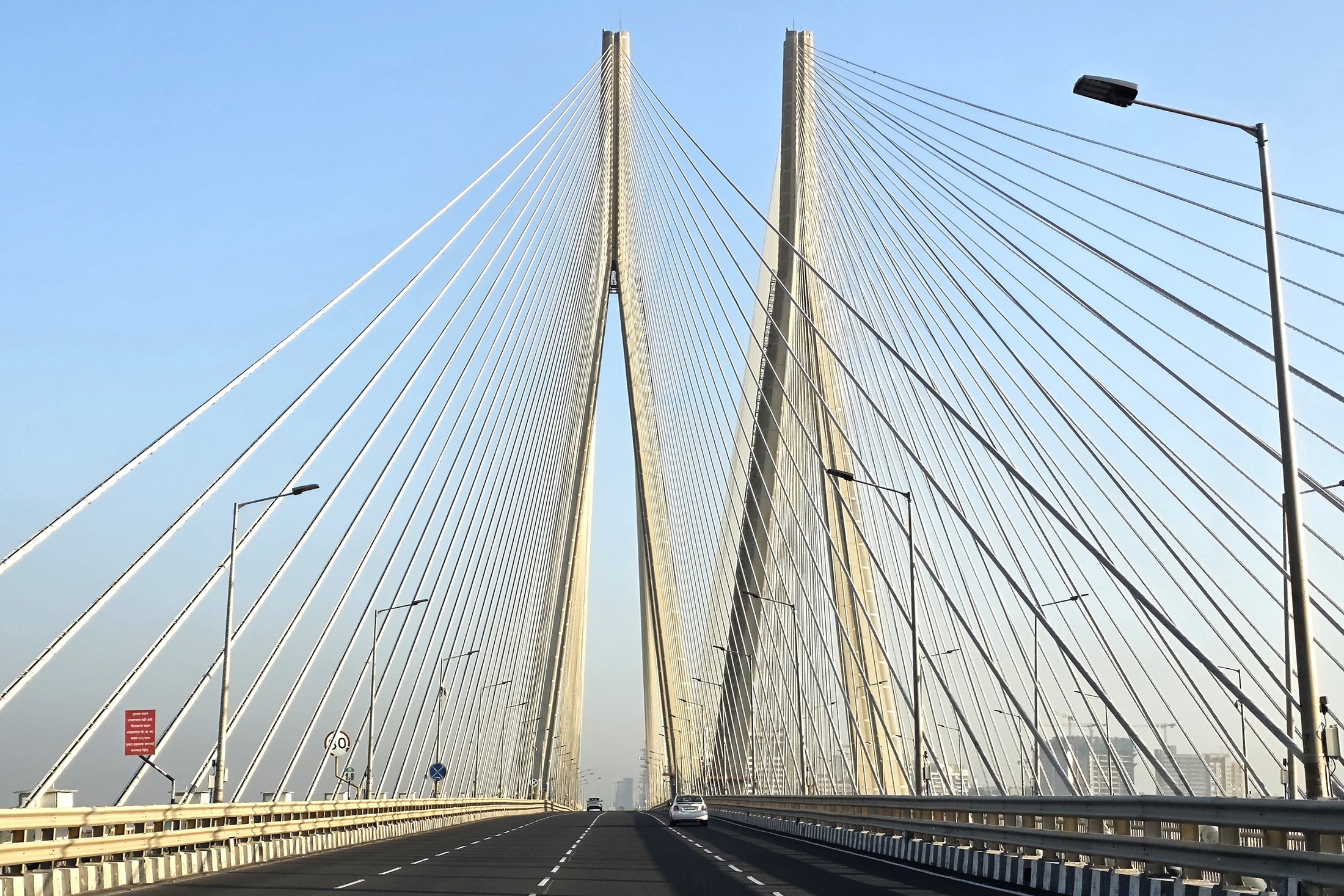 Символический мост, соединяющий Россию и Индию, начали строить еще в середине прошлого века.