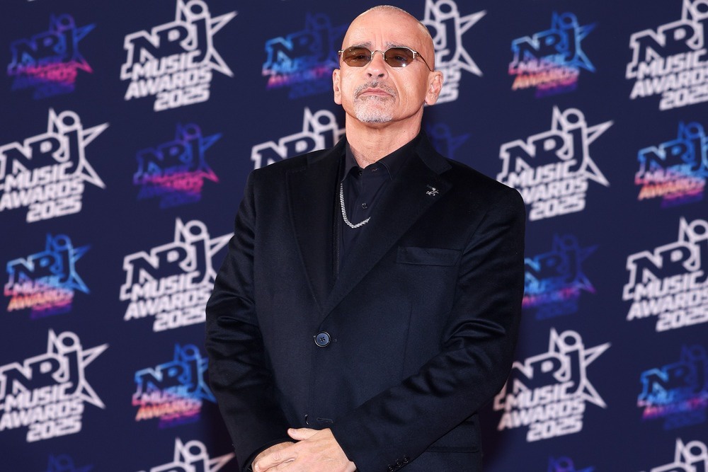 В альбомах Эроса Рамаццотти все те же страсть, брутальная нежность и яростный мелодизм. 