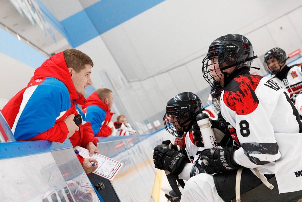 Боевой дух спортсменов из команды "Гвардия" был проверен самой войной. 