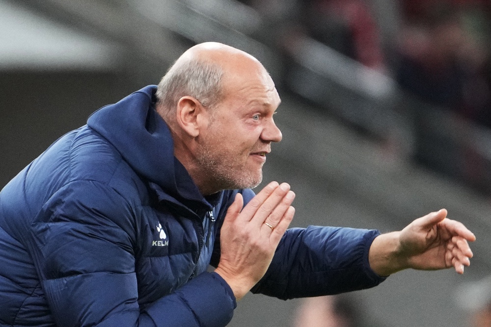 Мирослав Ромащенко.