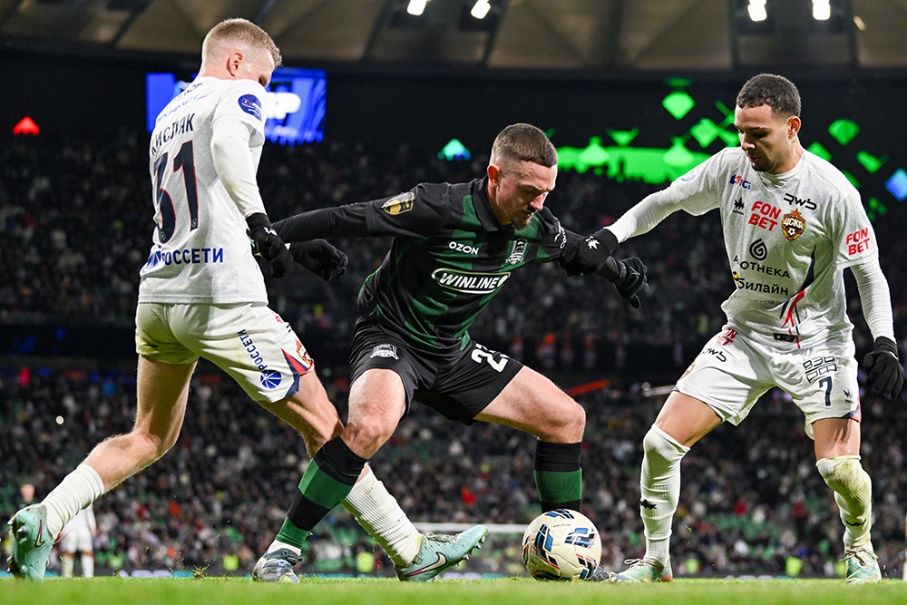 Краснодарцы на мажорной ноте закончили первую часть сезона, обыграв дома ЦСКА - 3:2.