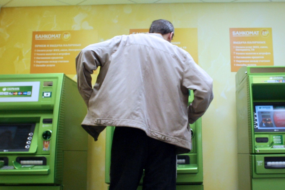 Новость о том, что Владимир Гариков умер, настигла его, когда он попытался снять в банкомате свою пенсию.