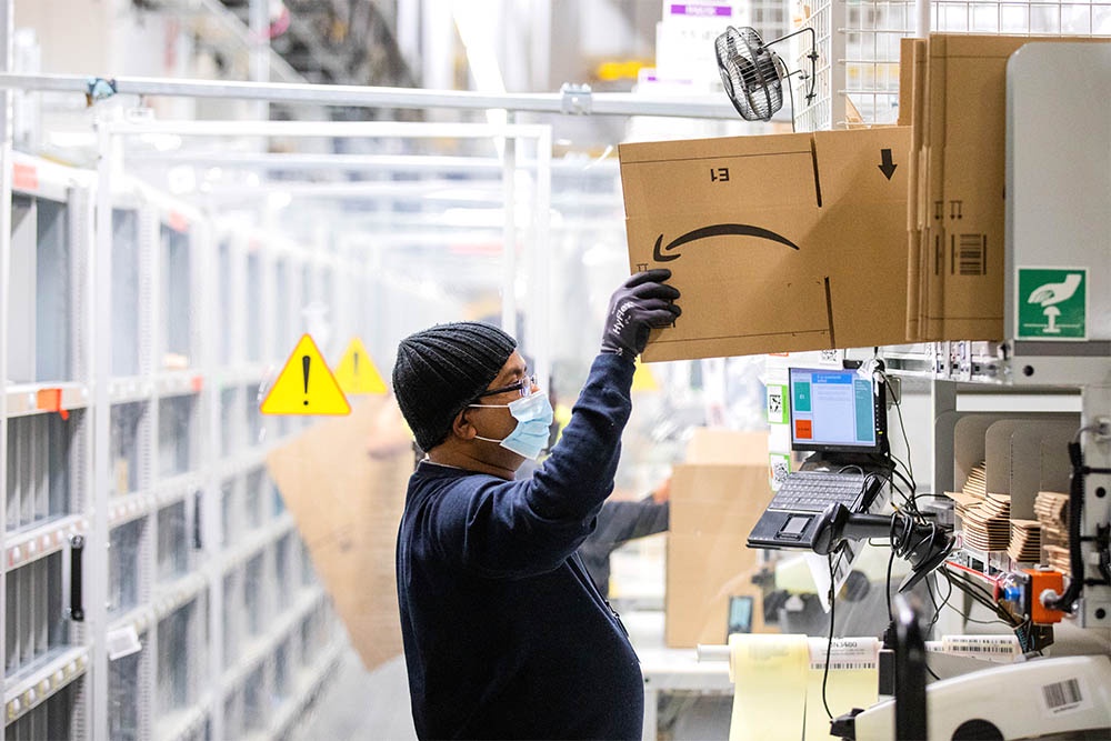 Роскомнадзор будет вправе ограничить доступ к иностранным маркетплейсам в случае нарушения ими российского закона.