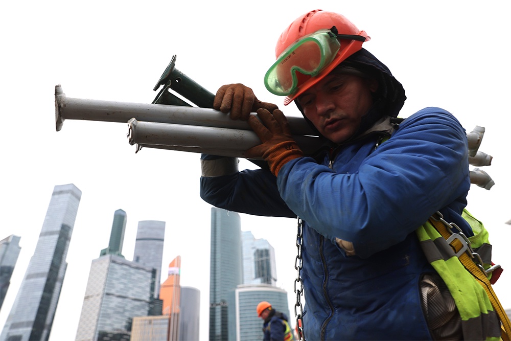 Лимит на мигрантов-строителей снижен с 80 до 50 процентов от общей потребности.