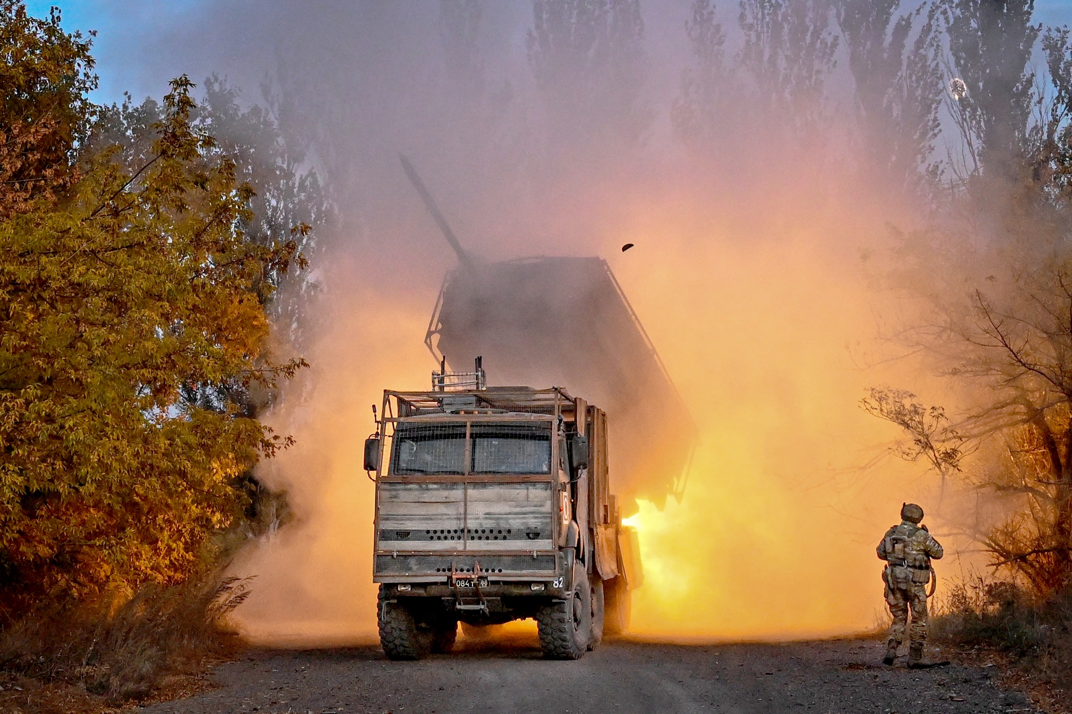 Комплекс "Земледелие" способен создавать "интеллектуальные" минные поля на дистанции до 15 километров.
