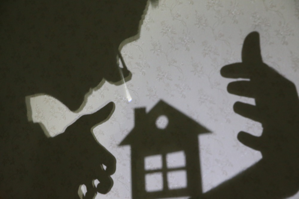 Законопроектом предлагается ввести механизм "второй руки" при сделках с недвижимостью. Законопроектом предлагается ввести механизм "второй руки" при сделках с недвижимостью.