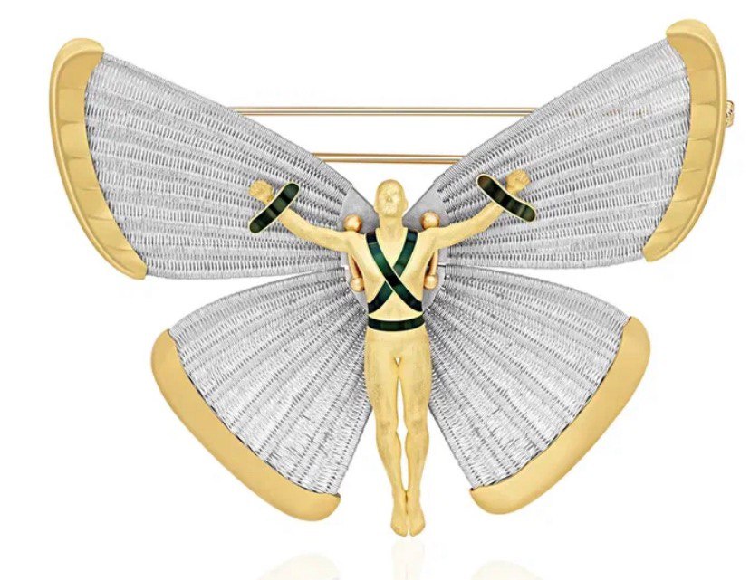 Одна из брошей в виде бабочки символизирует стремление человека, как древнего Икара, к свободе и свету. В Историческом музее 17 декабря откроется выставка знаменитого художника-ювелира Ильгиза Фазулзянова