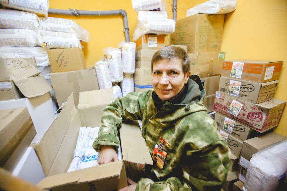 За службу в добровольческом отряде Людмила Шеховцова удостоена медали "За храбрость" II степени.