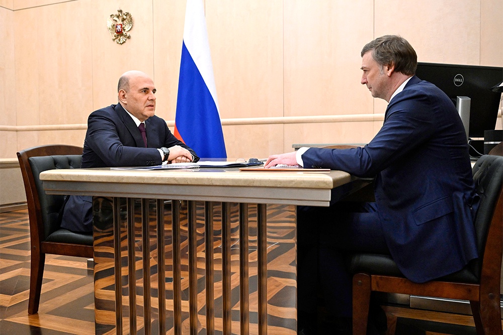 Сергей Александровский рассказал премьеру, что "Аэрофлот" перевез 2,2 млн детей по программе скидок.