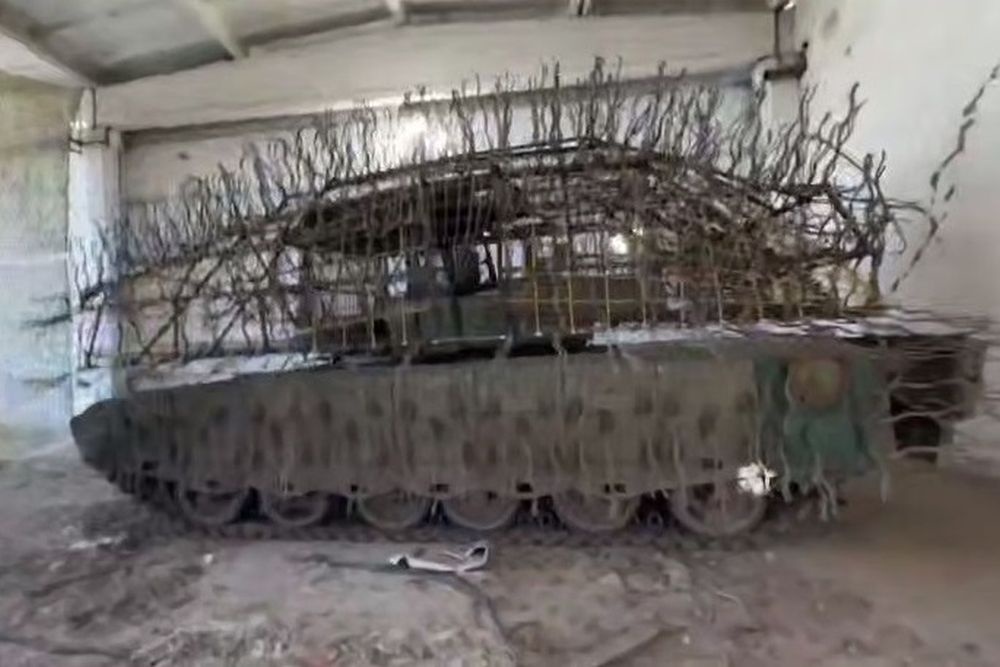 Кадр из видео