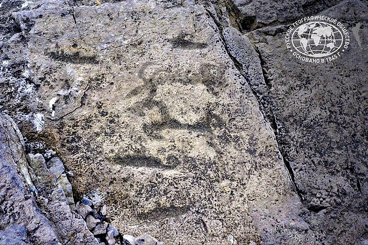 Эксперты считают, что для подтверждения "самого северного" статуса необходимы дополнительные тщательные исследования наскальных изображений Вайгача.