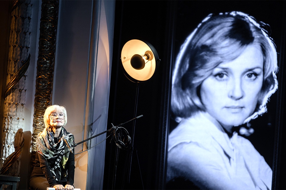 Последняя репетиция. Вера Алентова готовилась сыграть в спектакле "И будет театр!...".