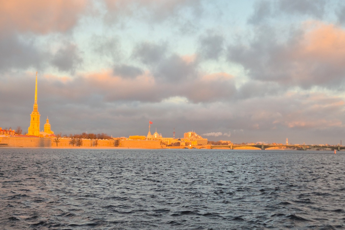 Нева станет частью водного пути, по которому проложат новые водные маршруты.
