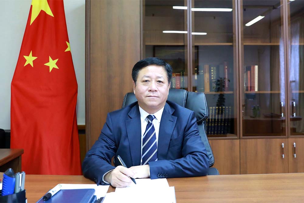 Посол Чжан Ханьхуэй: Политическое взаимодоверие Китая и России прочно, как скала.