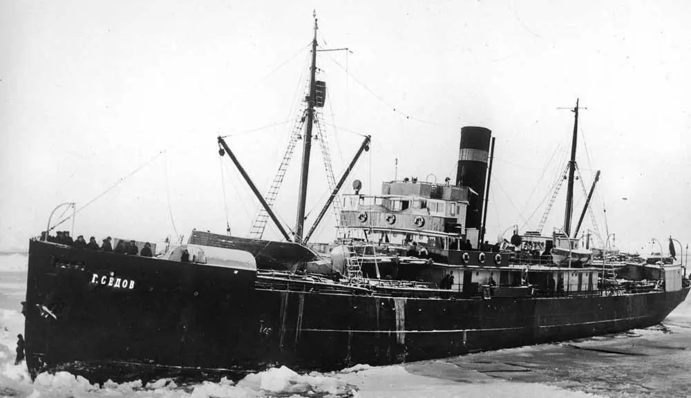 13 января 1940 года завершился дрейф парохода "Георгий Седов", продолжавшийся 812 суток. 
