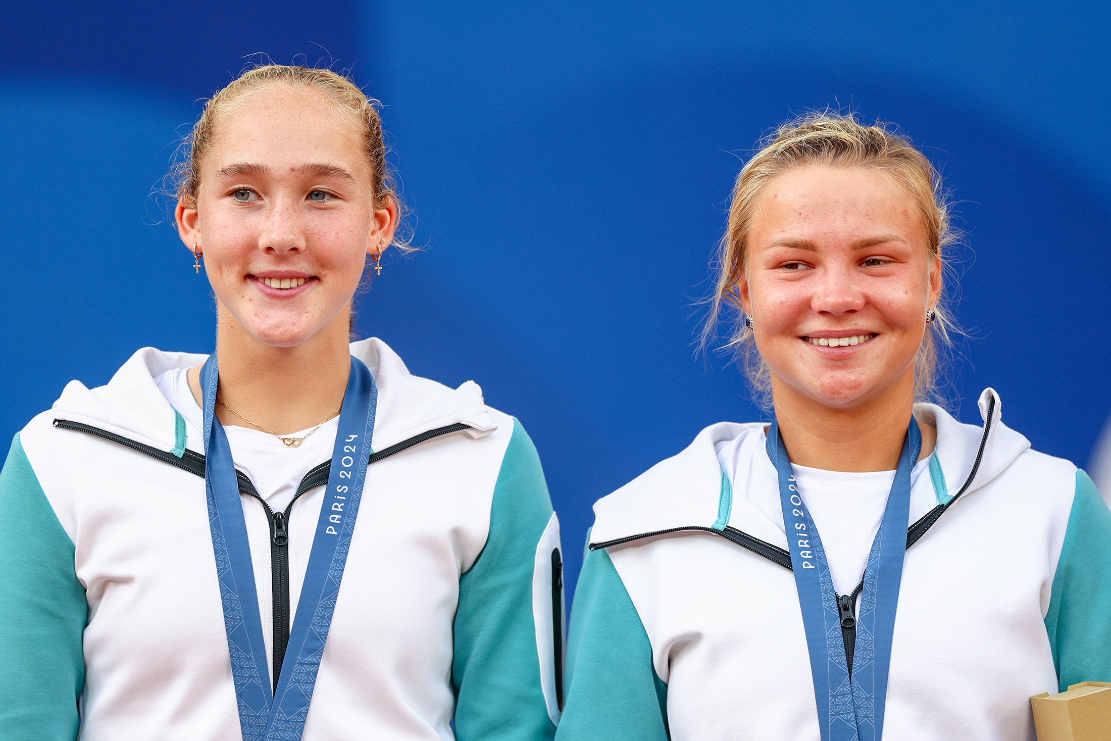 Мирра Андреева и Диана Шнайдер