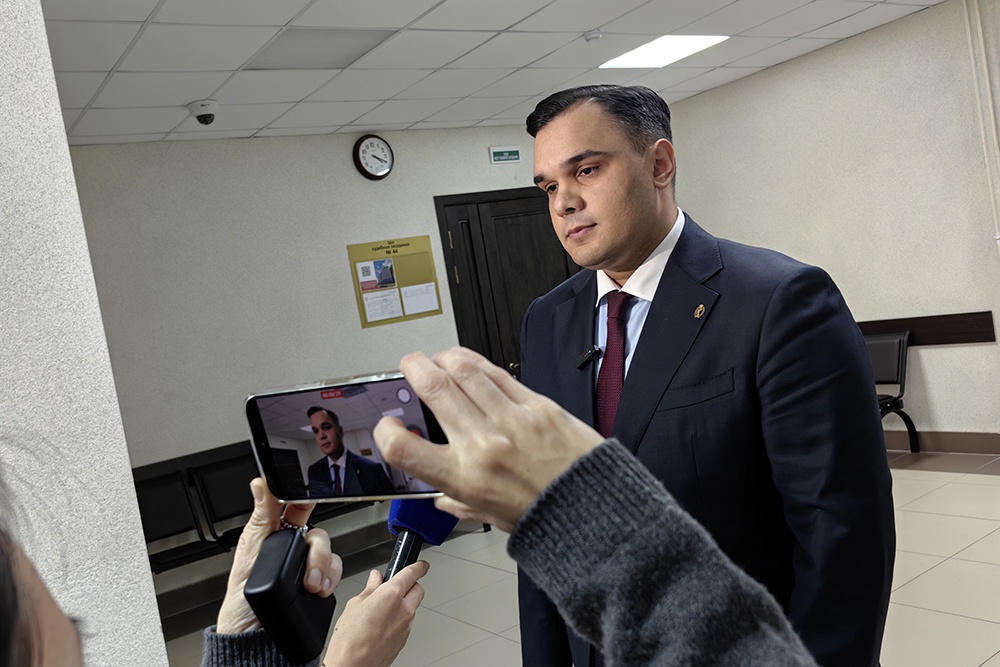 Интересы Сергея Белова в Омском суде представлял его адвокат