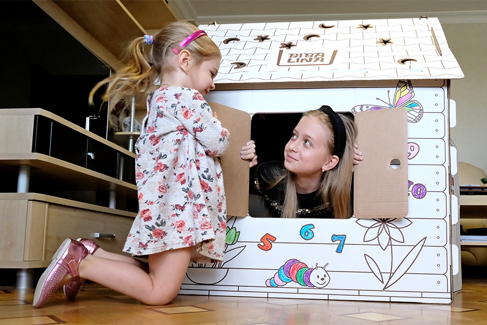 Приобретение жилья, в котором есть доля несовершеннолетнего ребенка, может создать массу проблем покупателю.