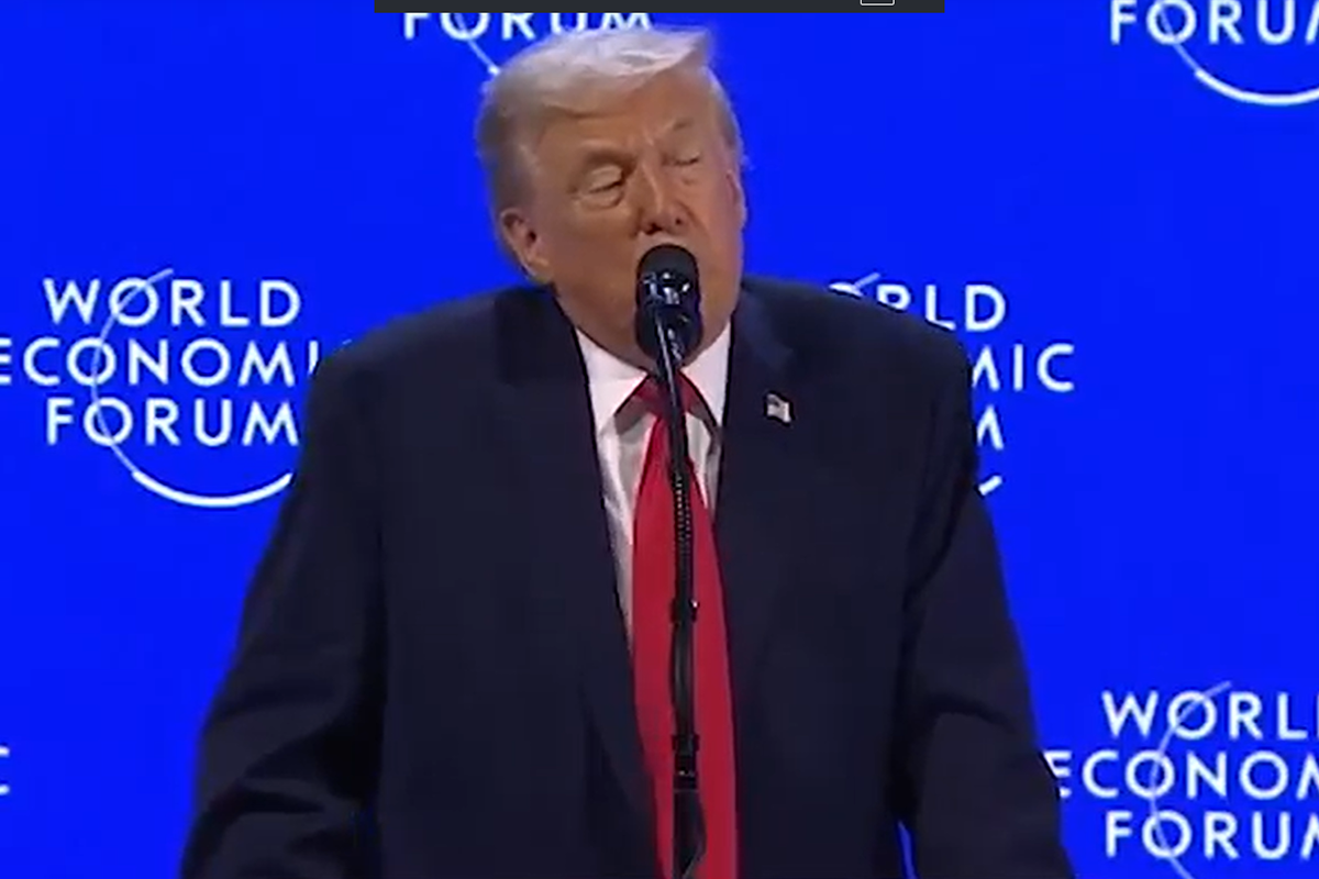 Трамп и ранее заявлял о том, что Соединенные Штаты были "доминирующей силой" в победе над фашизмом. Трамп и ранее заявлял о том, что Соединенные Штаты были "доминирующей силой" в победе над фашизмом.