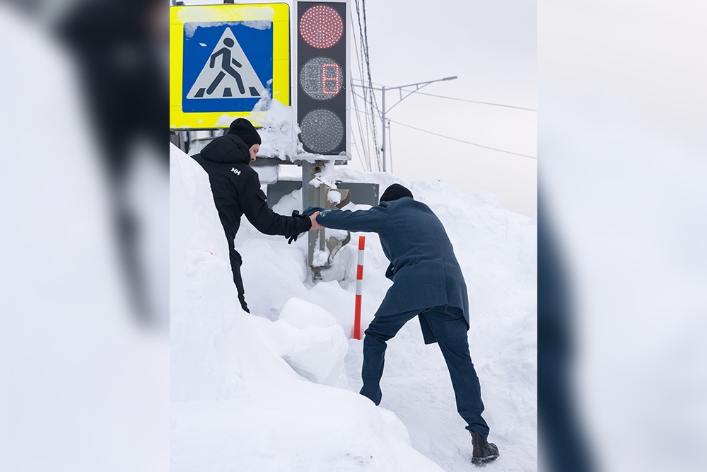 Последний раз сопоставимые по масштабам снегопады синоптики фиксировали 60 лет назад.