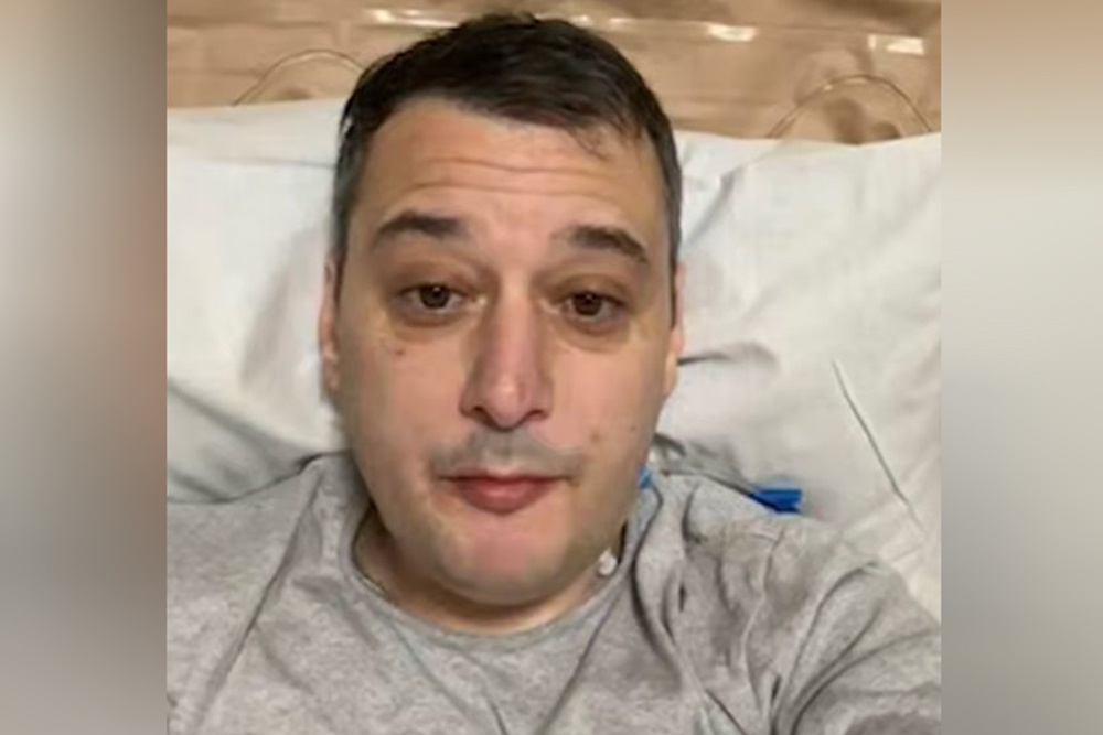 Александр Хинштейн записал видеообращение из больничной палаты.