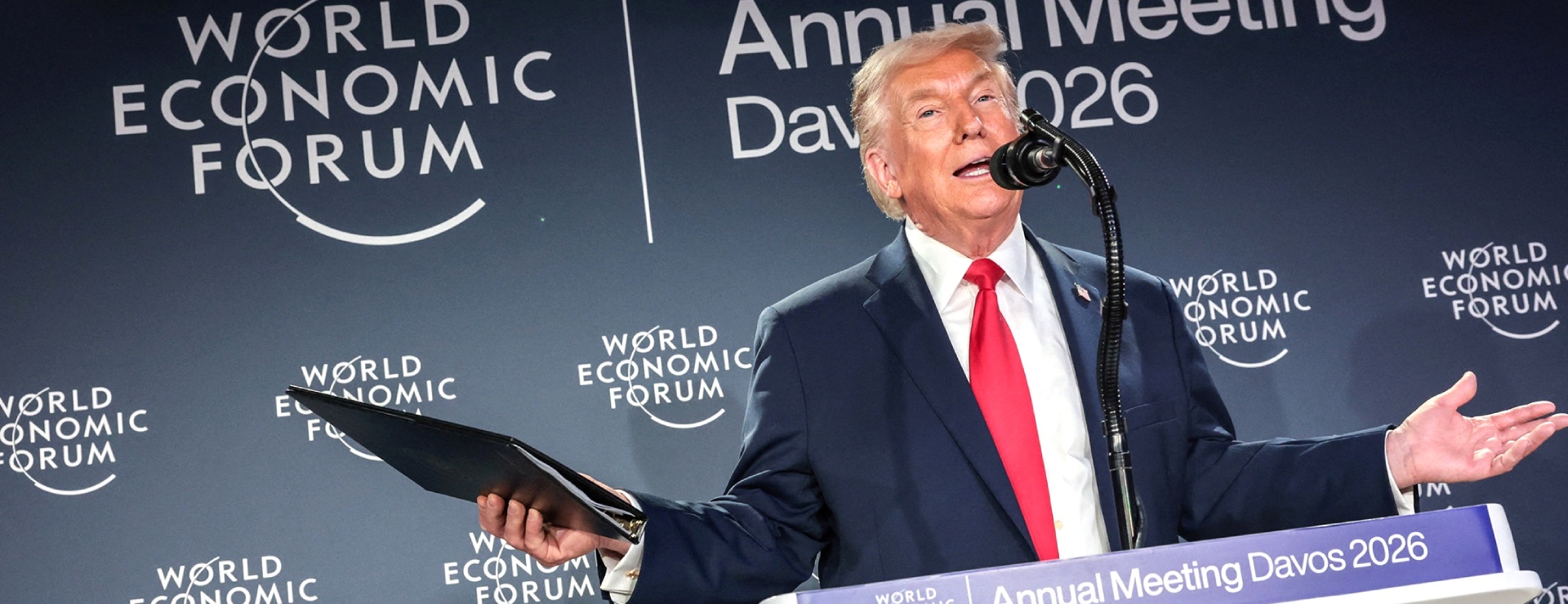 Все выступление Трампа сводилось к одному, давно продвигаемому им тезису - "Сделаем Америку снова великой". Все выступление Трампа сводилось к одному, давно продвигаемому им тезису - "Сделаем Америку снова великой".