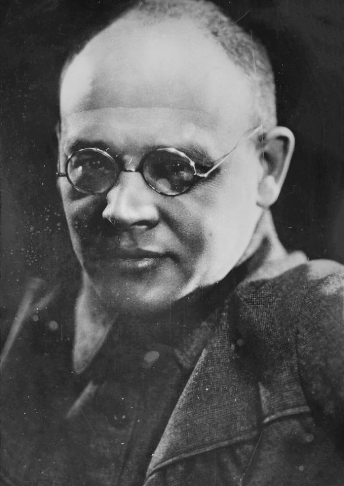 Исаак Эммануилович Бабель. Конец 1920-х Исаак Эммануилович Бабель. Конец 1920-х