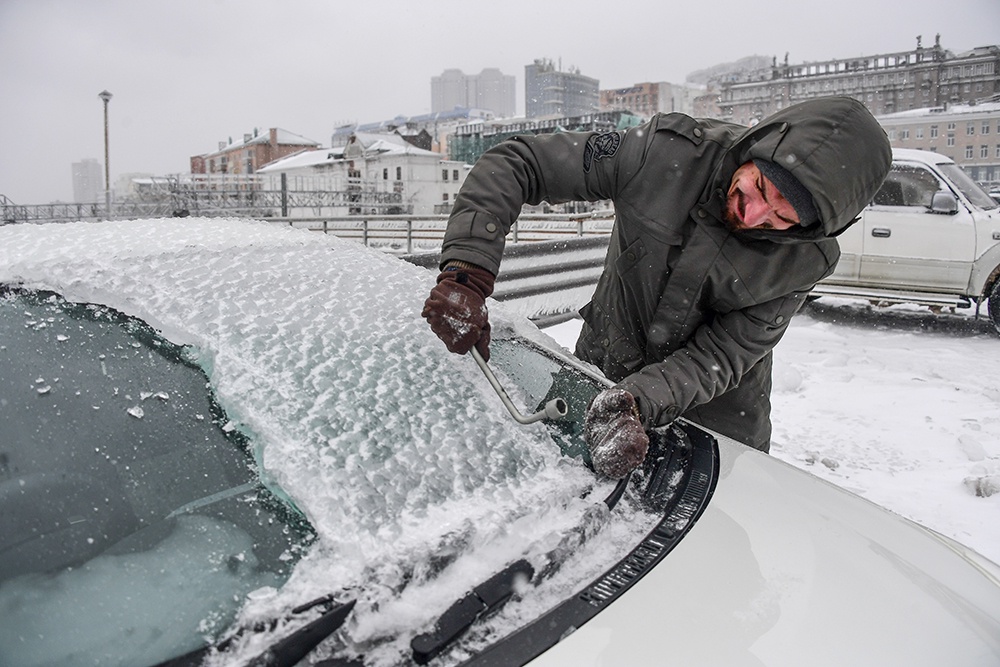 Перепад температур может превратить микротрещину в серьезную проблему. 