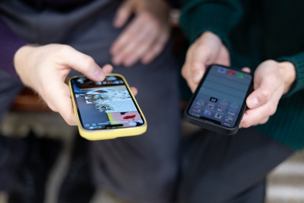 Обращаясь в МФЦ за предоставлением государственной услуги, можно заодно купить сим-карту