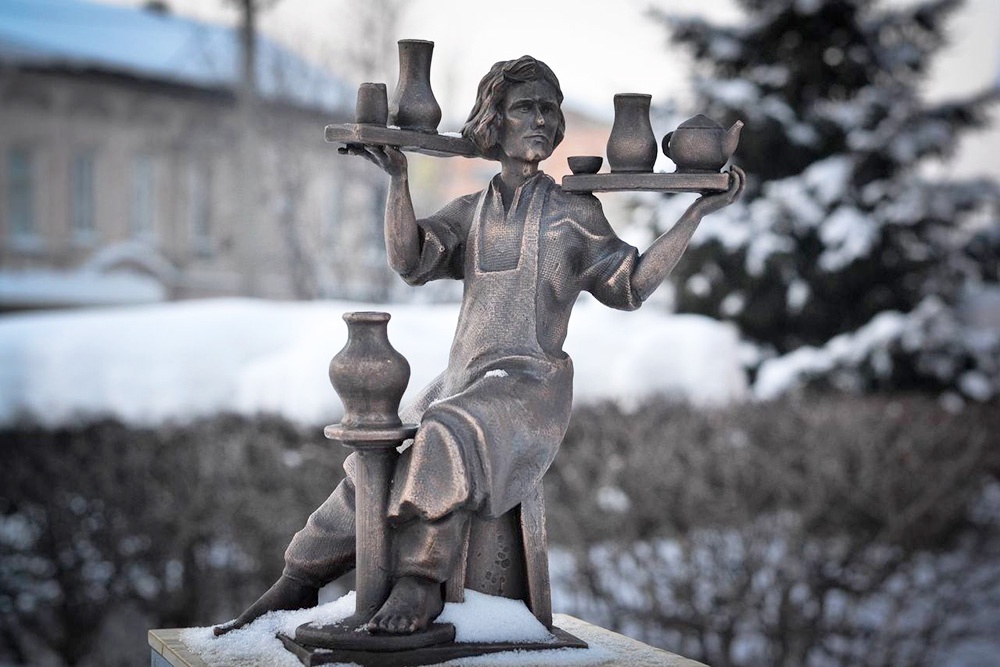 Небольшие, но выразительные скульптуры полюбились горожанам сразу после их появления.