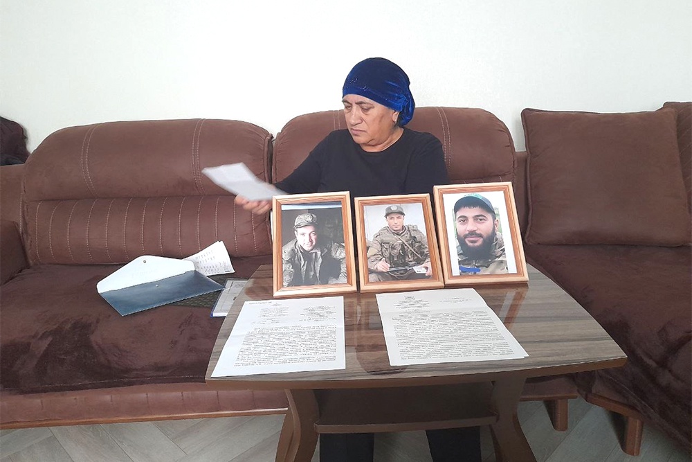 Агнесса оплакивает погибших и мечтает о родовом гнезде для большой семьи.