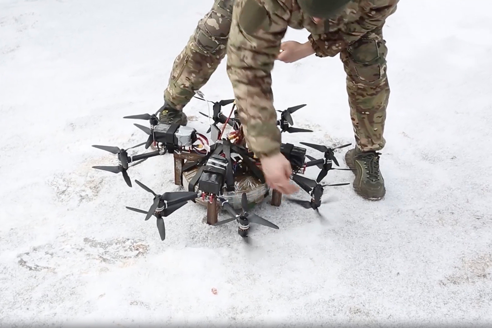 Гексакоптерам ВСУ "Баба-Яга" российские военные противопоставили собственную разработку - дрон "Кощей". 