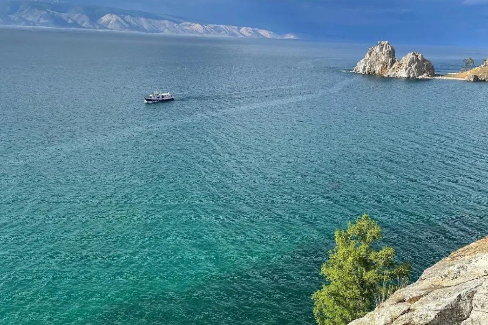 Первозданная природа Байкала завораживает своей красотой