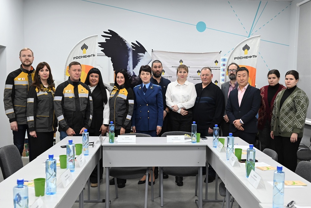 Круглый стол, посвященный сохранению белоплечего орлана, собрал ученых, экологов, правоохранителей.