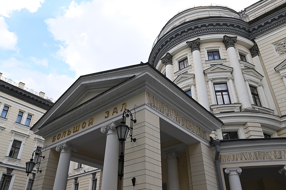 ستقدم أوركسترا مسرح ماريانسكي السيمفوني ثلاث حفلات موسيقية في موسكو