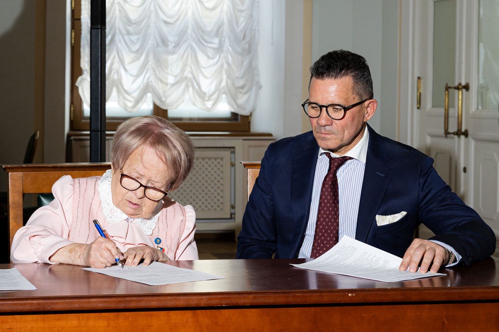 Архивы Пахмутовой и Добронравова переданы в фонд Российской государственной библиотеки