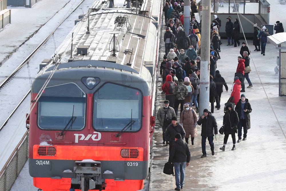 Сокращение числа электричек вызвало массу неудобств для пассажиров.