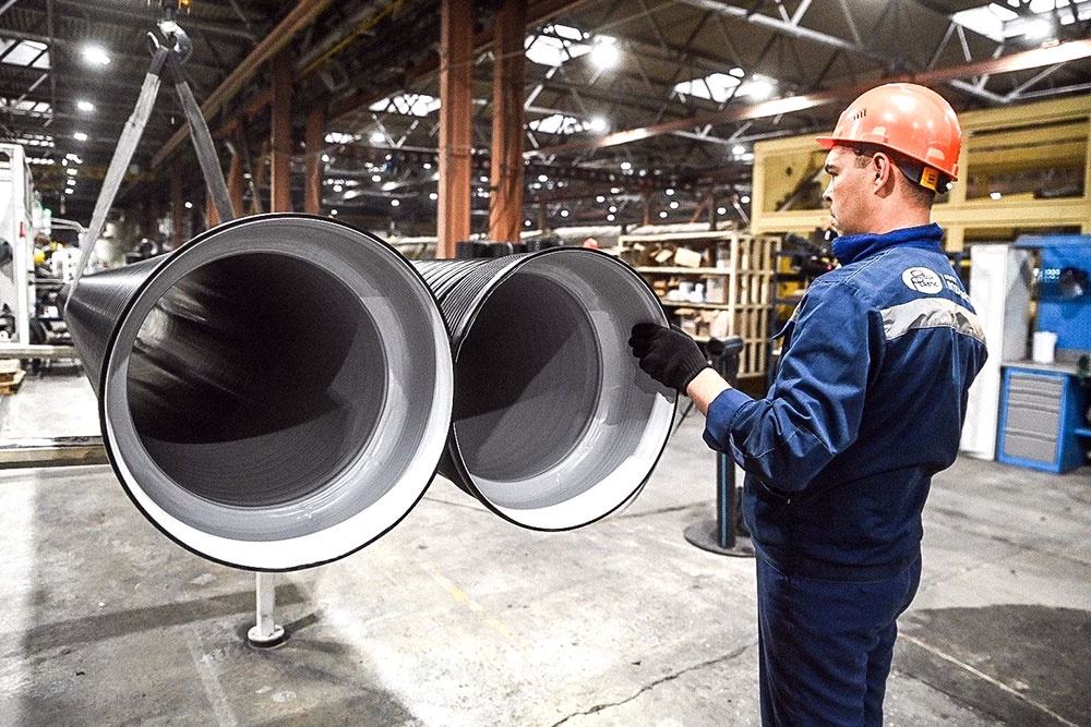 Трубы на тюменском заводе изготавливают из местного сырья.