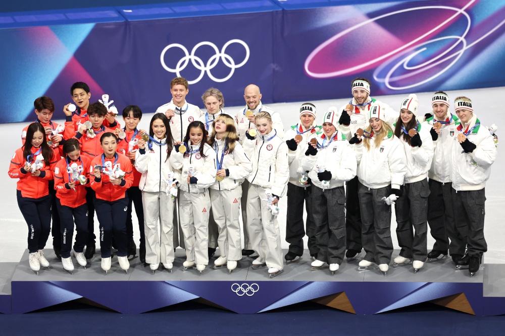 Японские и американские фигуристы первыми обратили внимание на плохое качество подиума.