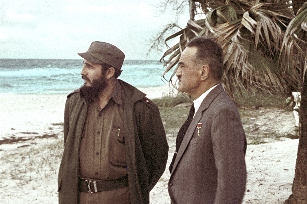 1963 год. Анастас Микоян и Фидель Кастро понимали друг друга с полуслова.