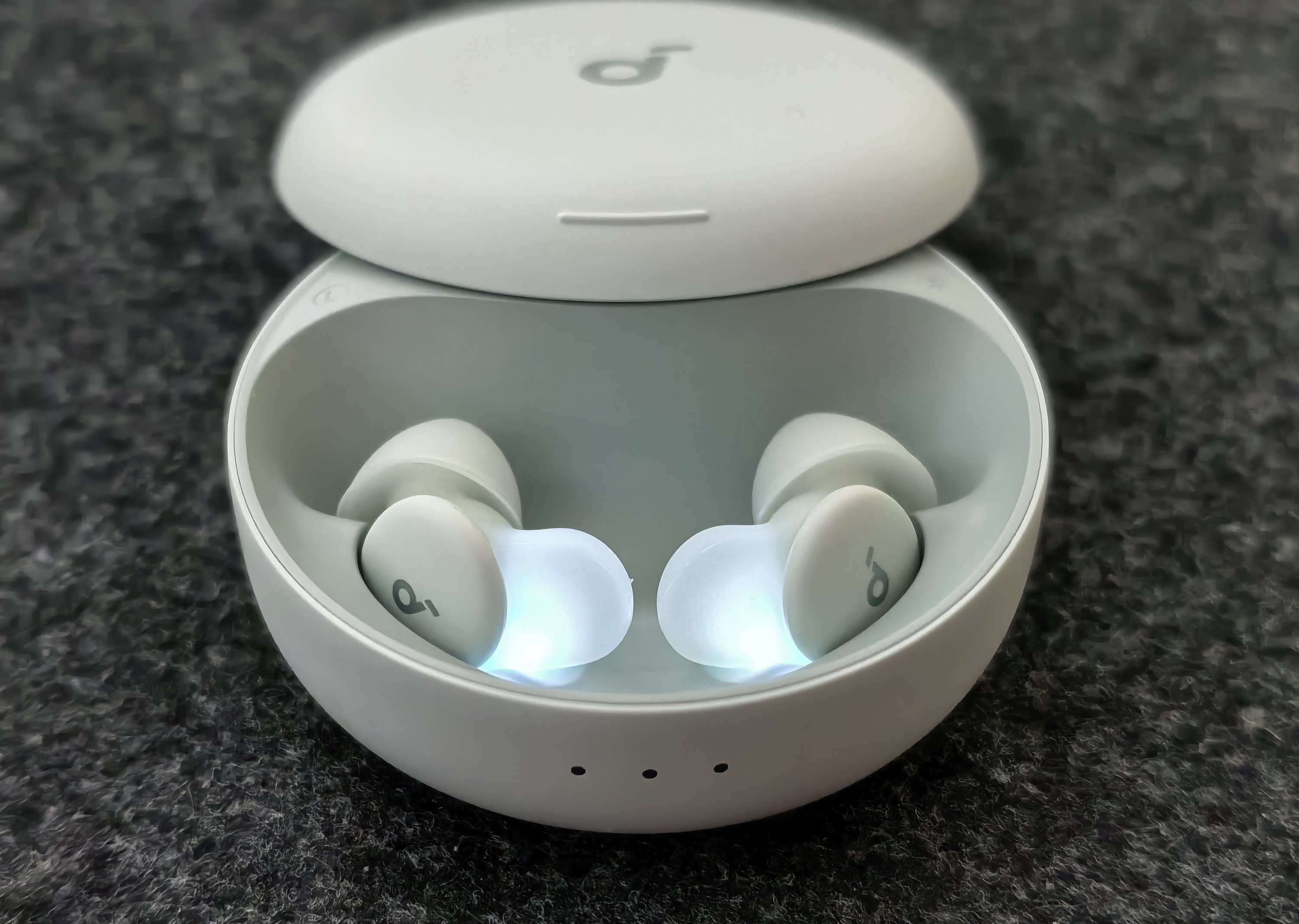 Sleep A30 построены вокруг необычной идеи "электронных берушей".