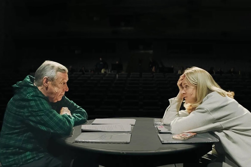 Премьера спектакля с Михаилом Ефремовым и Анной Михалковой назначена на 25 и 26 марта