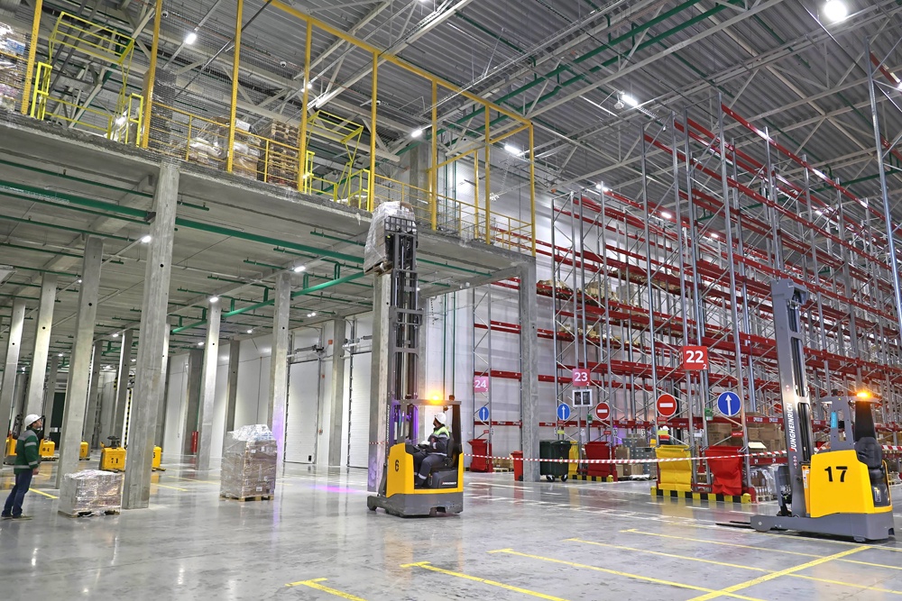 В последние годы в столице Урала ввели в строй несколько крупных складских комплексов, но спрос на такие площади все равно большой.