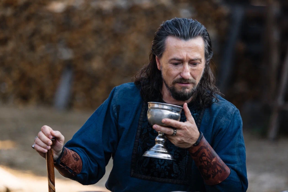 Сергей Безруков в роли боярина Степана Кучки в фильме "Князь Андрей".