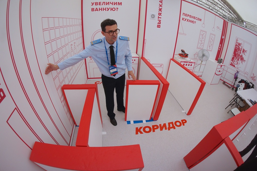 Проконсультироваться по поводу вариантов перепланировки можно у сотрудников Мосжилинспекции. 