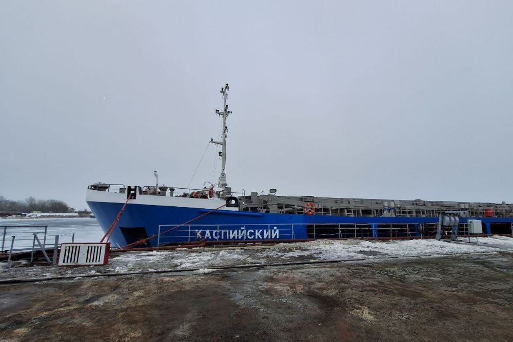 Меньше чем через месяц сухогруз "Каспийский берег" отправится в Иран с первым грузом зерна