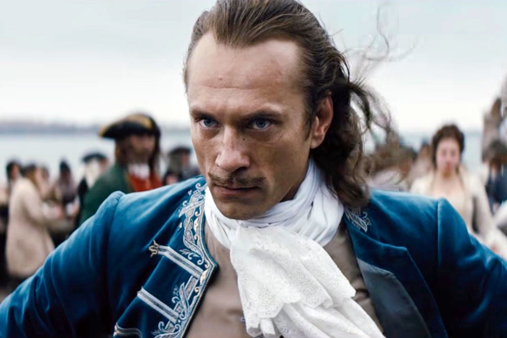 В роли Петра Первого в фильме "Рождение империи" - Александр Горбатов.